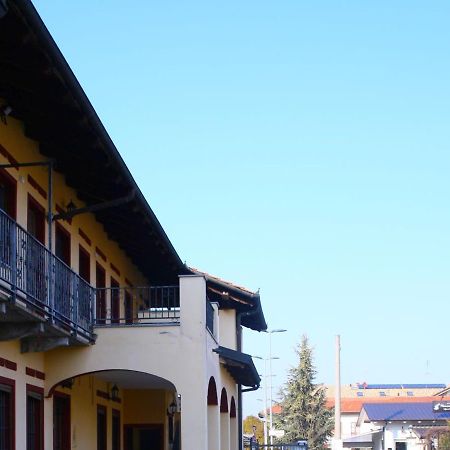 Albergo Vecchio Pavone Borgaro Torinese Kültér fotó