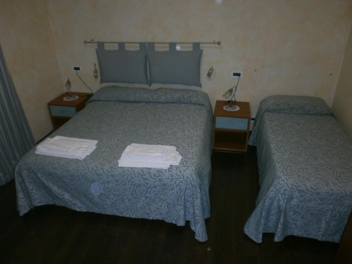 Albergo Vecchio Pavone Borgaro Torinese Kültér fotó